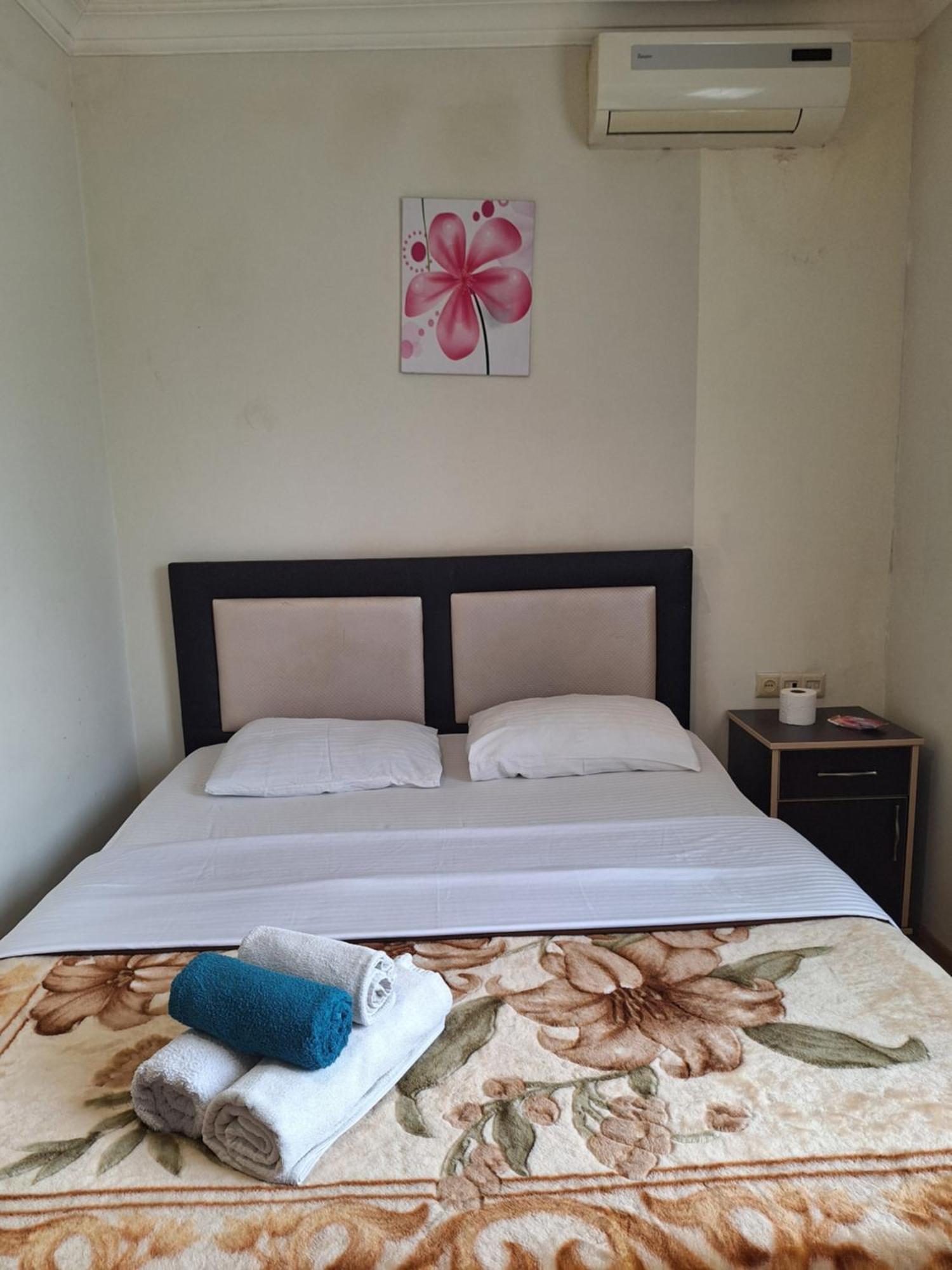 Gold Hotel Batum 外观 照片