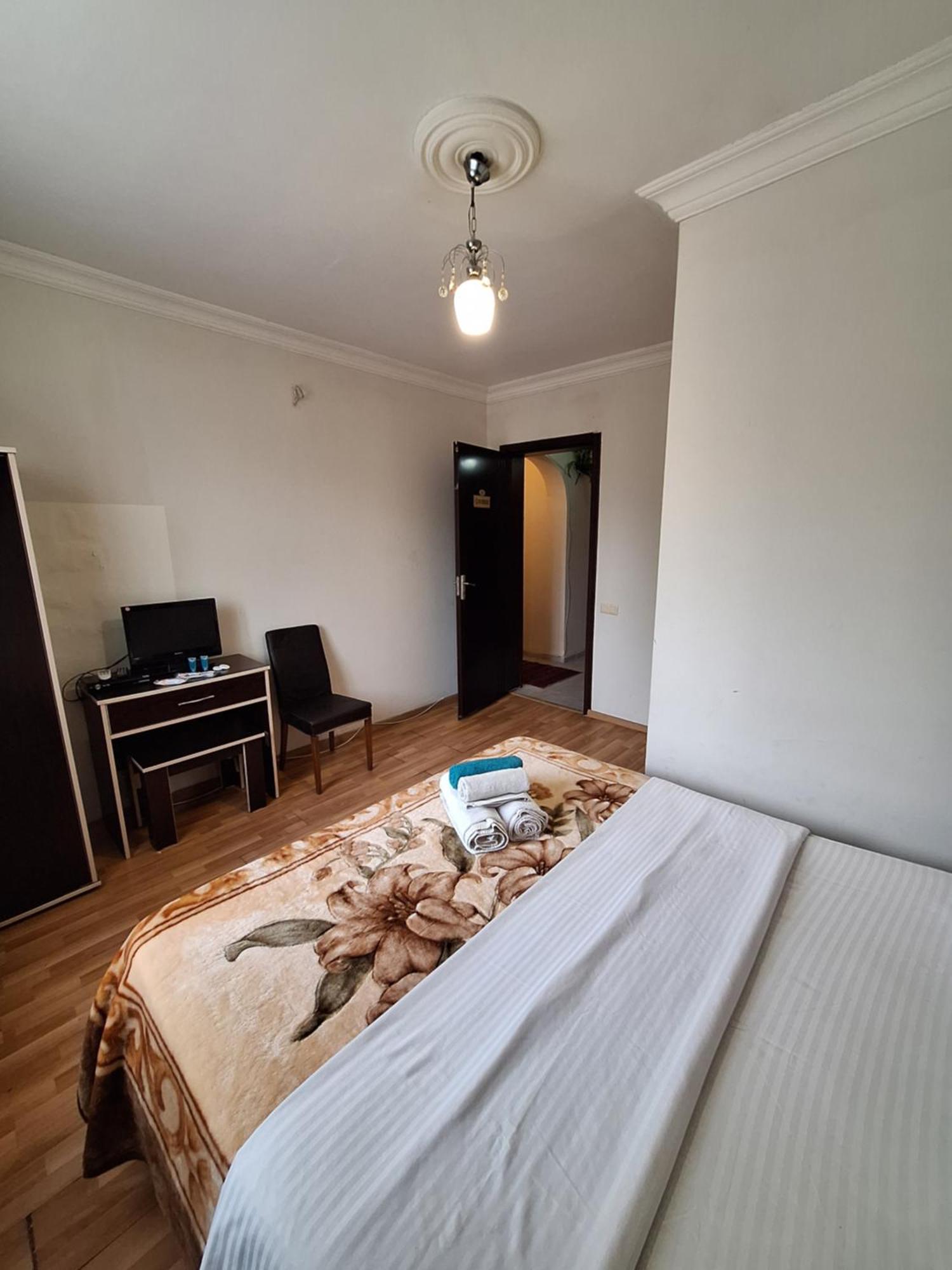 Gold Hotel Batum 外观 照片